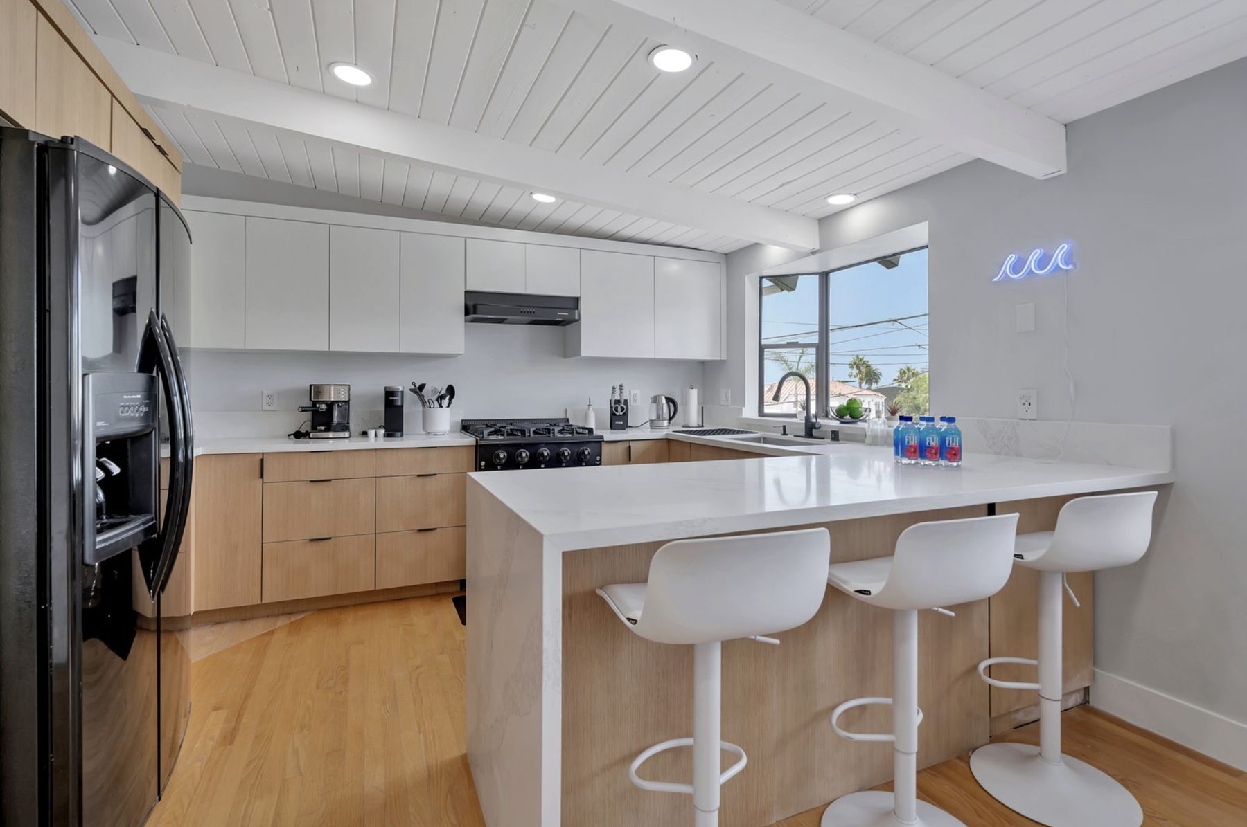 San Clemente residence kitchen